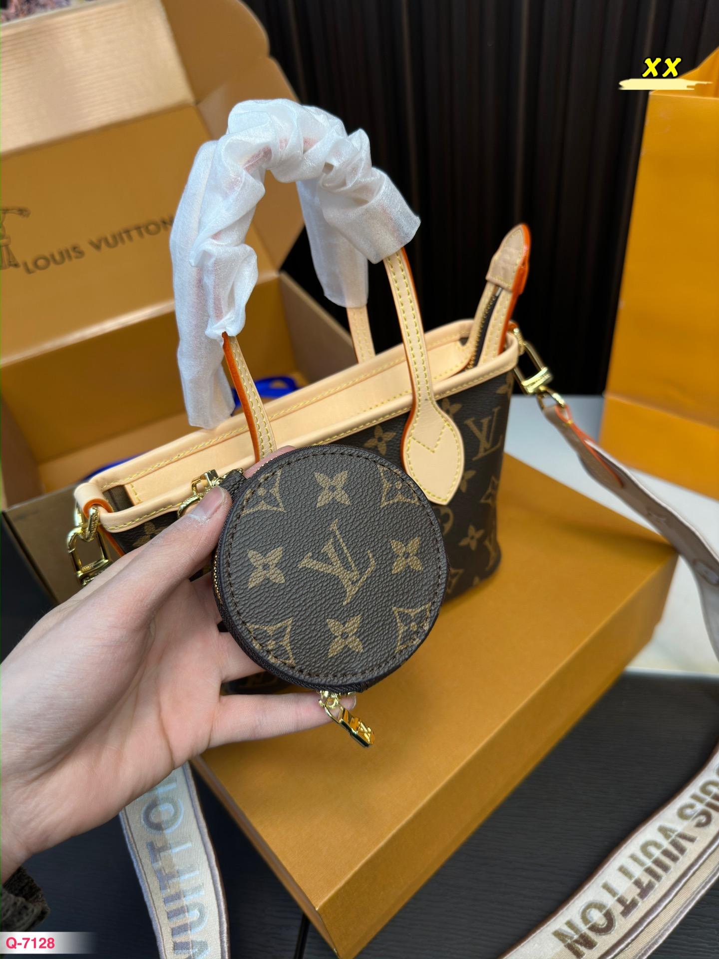 Replica Louis Vuitton Bag 20*14CM