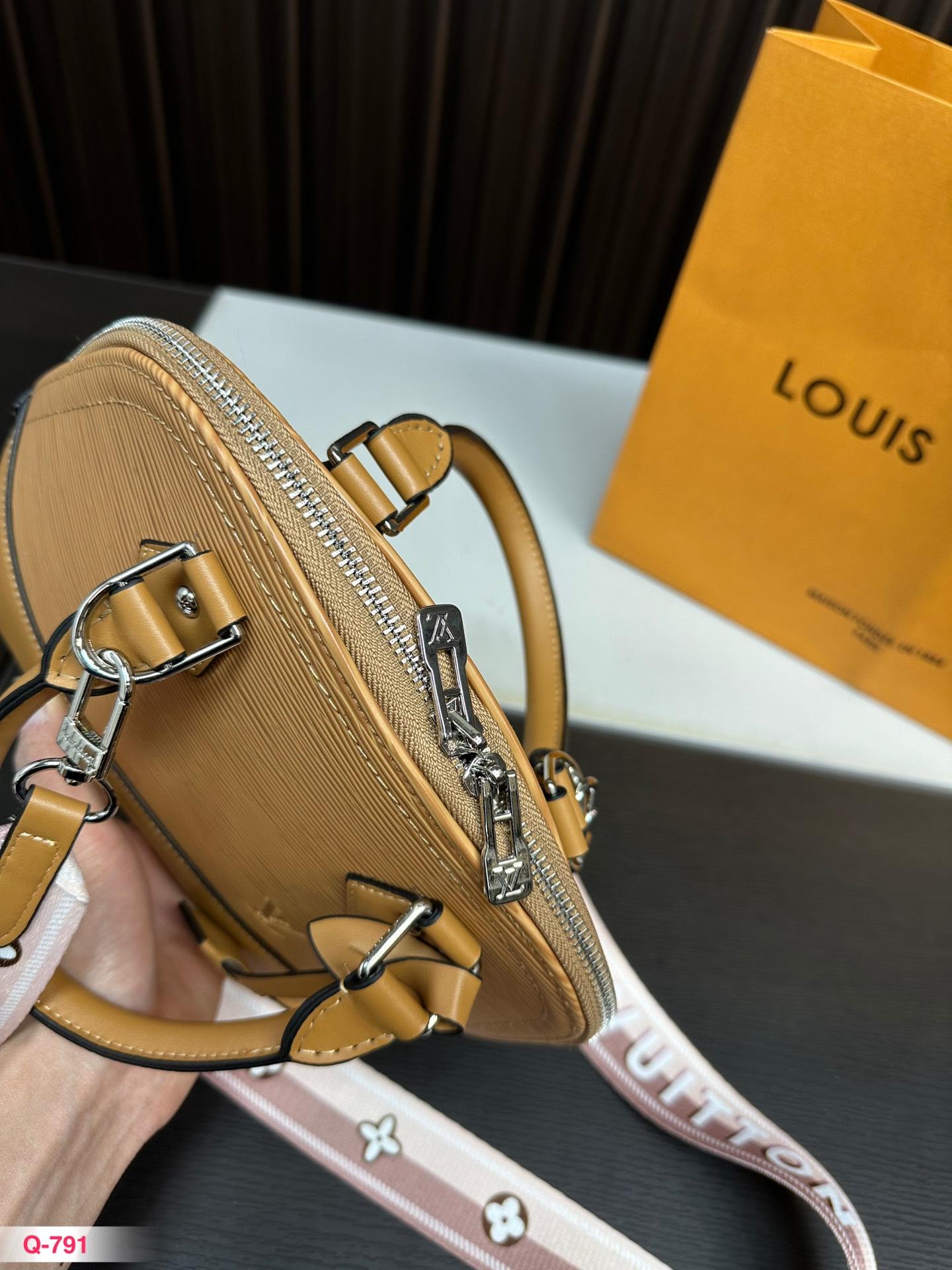 Replica Louis Vuitton Bag 24*18CM