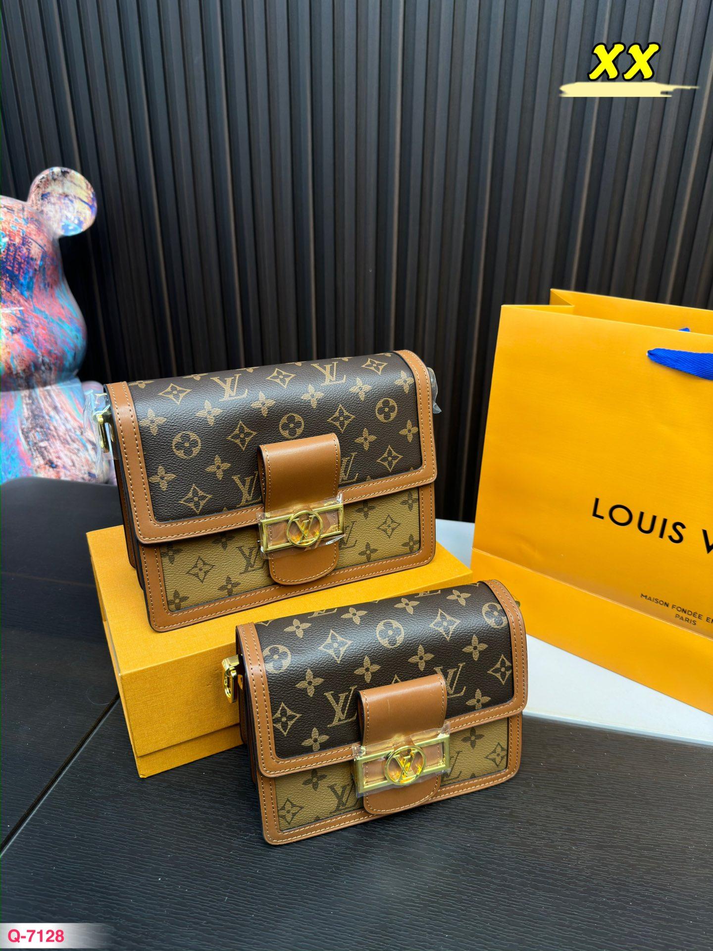 Replica Louis Vuitton Bag 20*18 CM