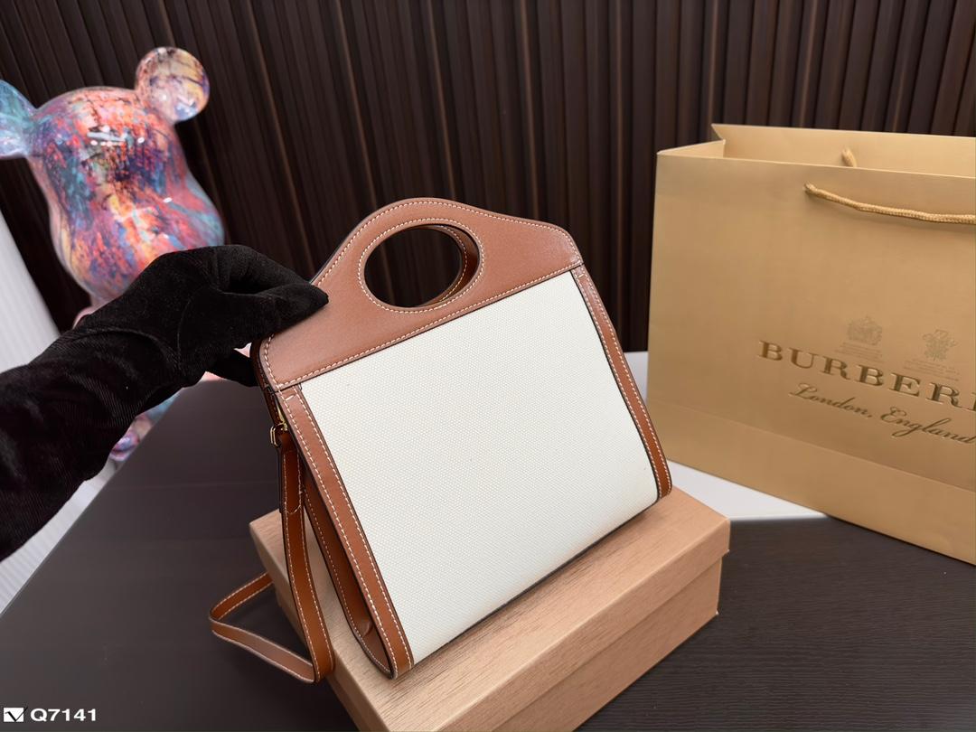 Replica Burberry Bag 22*19CM