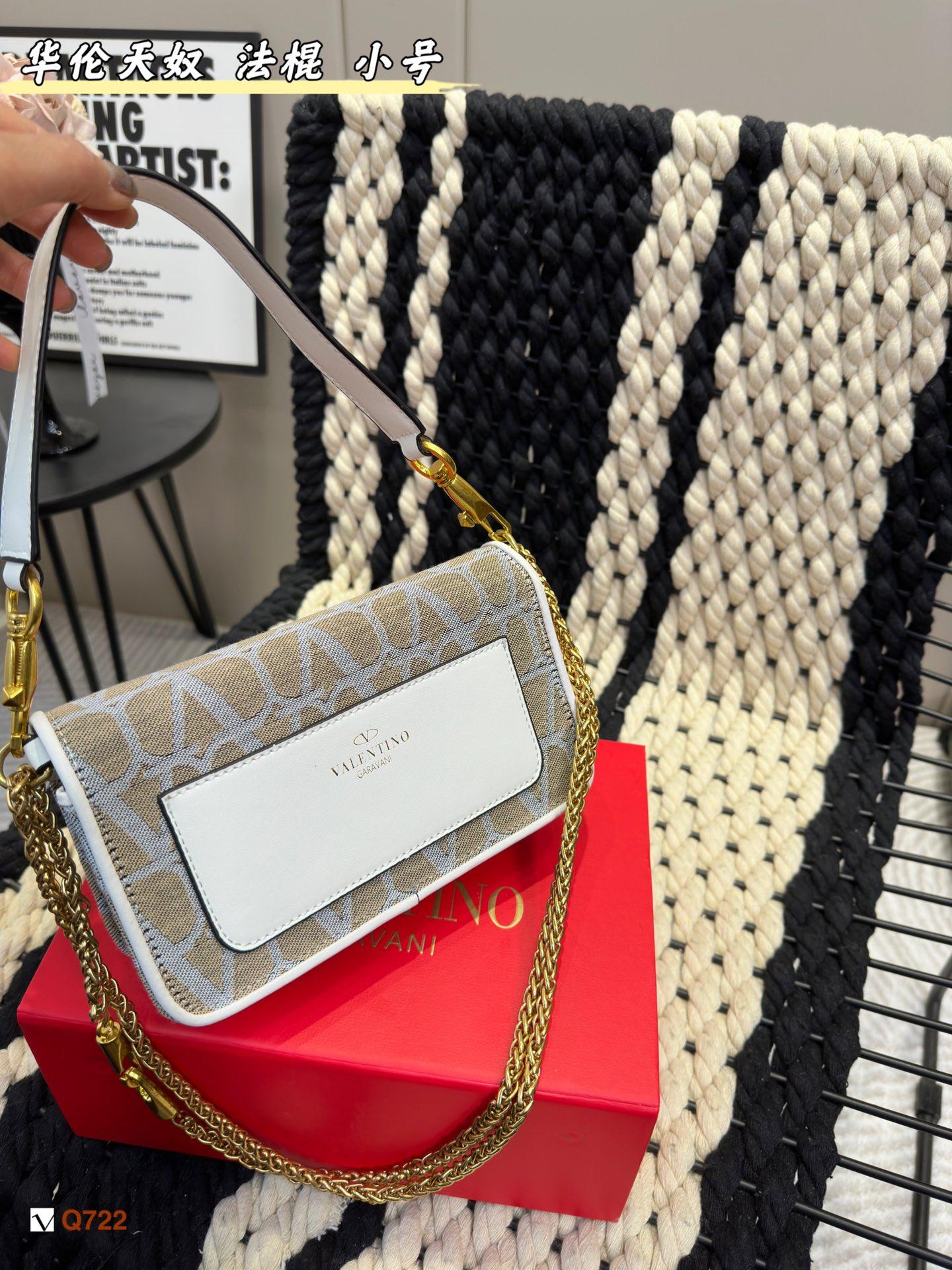 Replica Valentino Bag 20*10CM