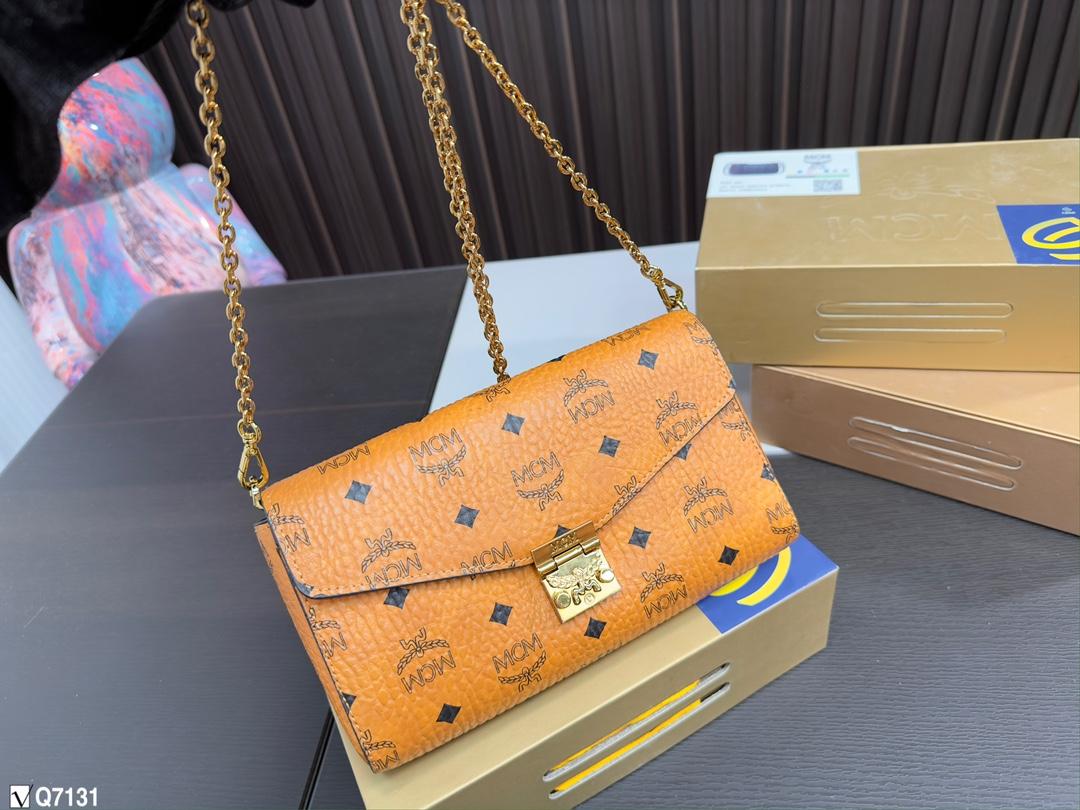 Replica MCM Bag 23*18CM