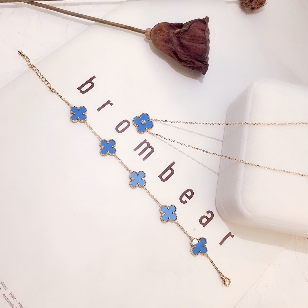 Replica VanCleef Arpels Necklace