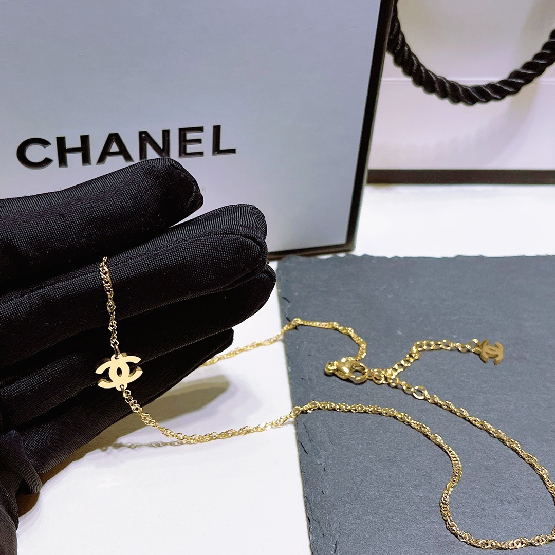 Replica CHANEL Necklace
