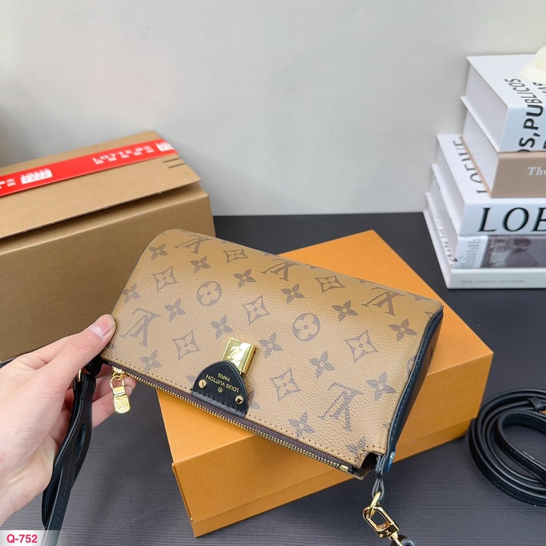 Replica Louis Vuitton Bag 21*13CM