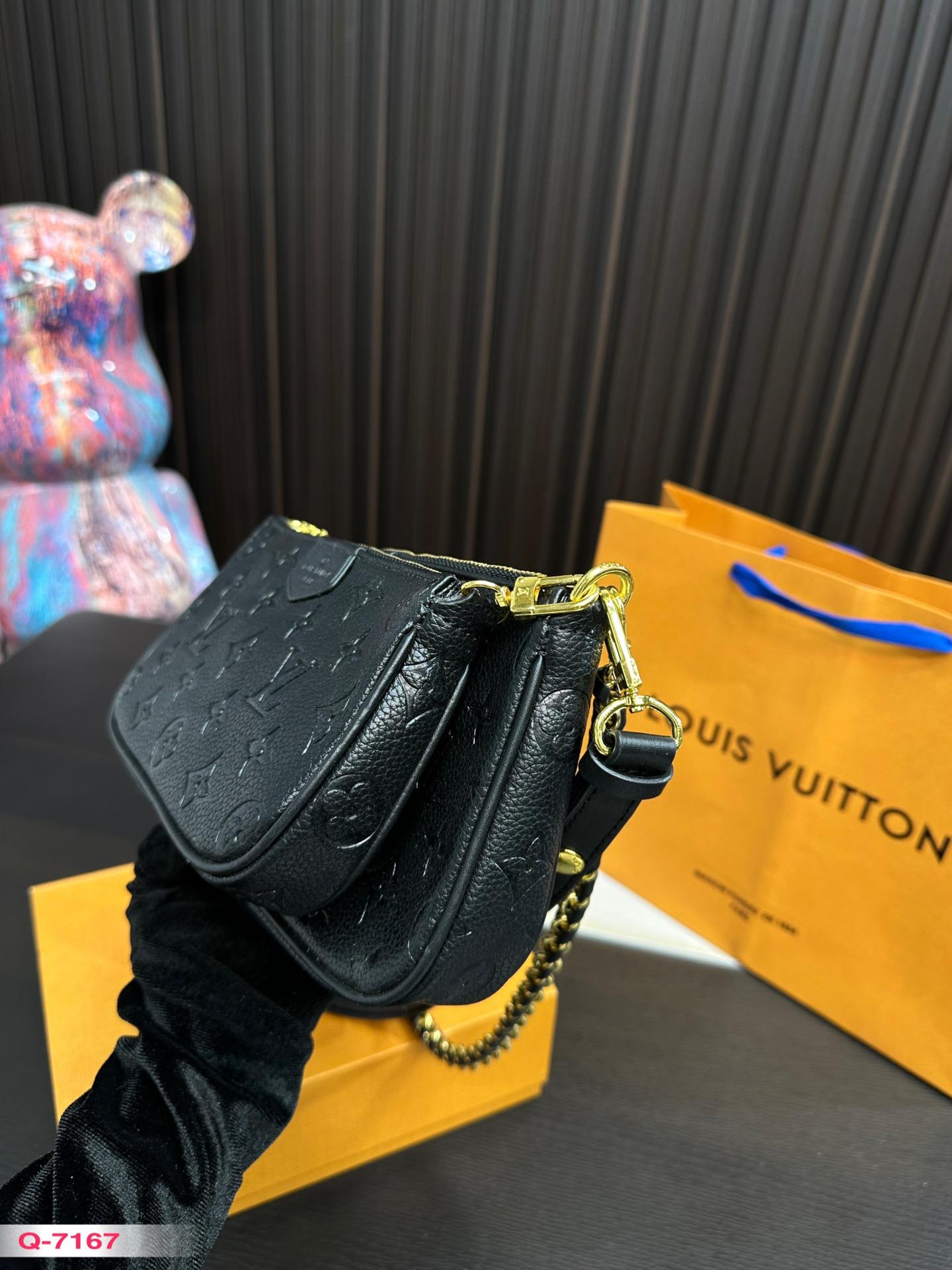 Replica Louis Vuitton Bag 12*23CM