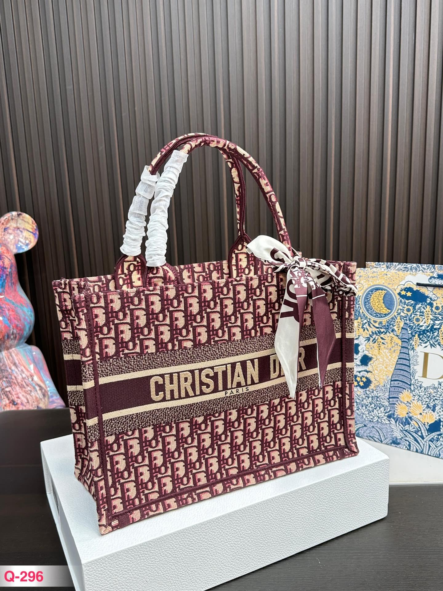 Replica Dior Bag 33*26CM/40*33CM