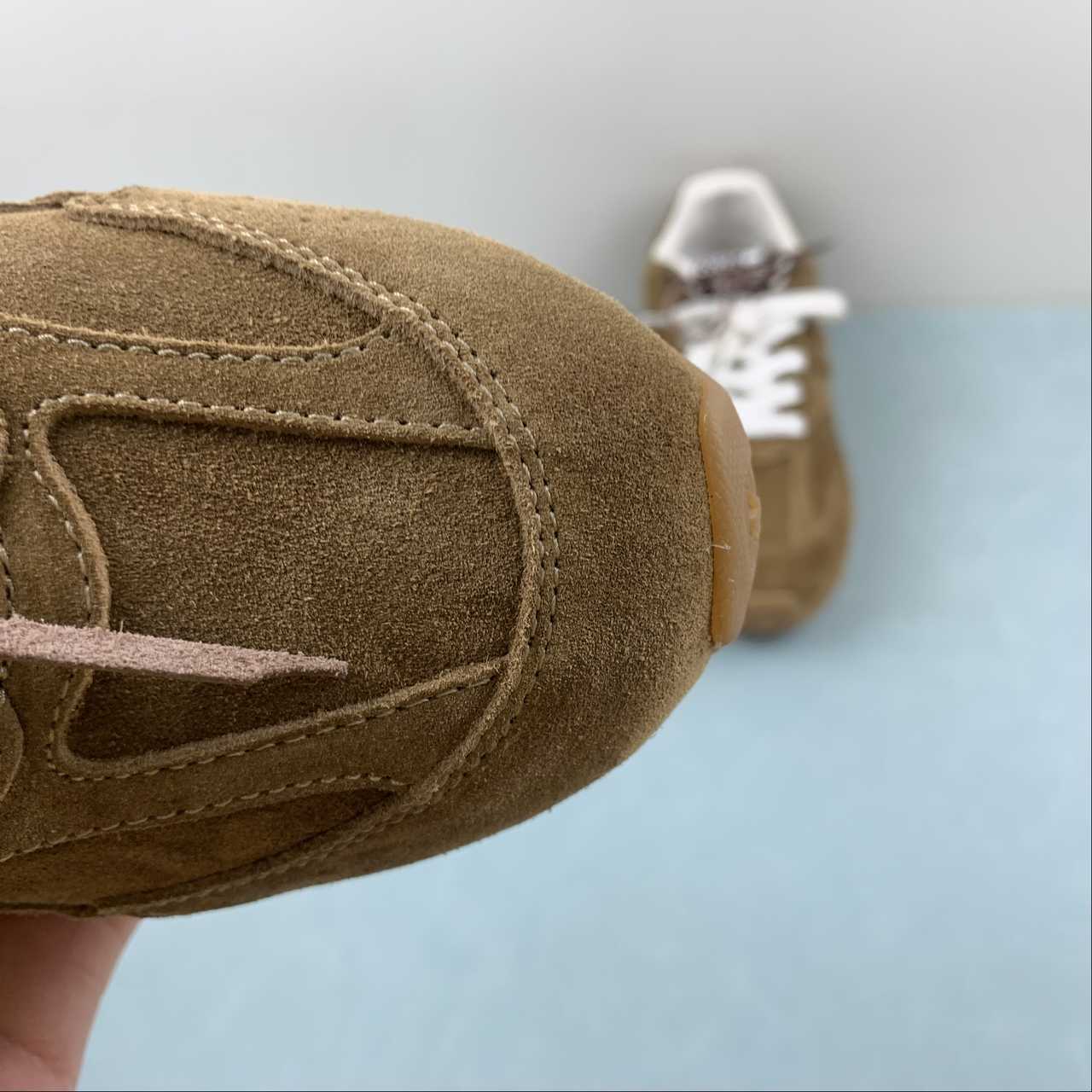 Replica New Balance Shoe Miumiu x New Balance 24s SizeU   35 36 37 38 39 40