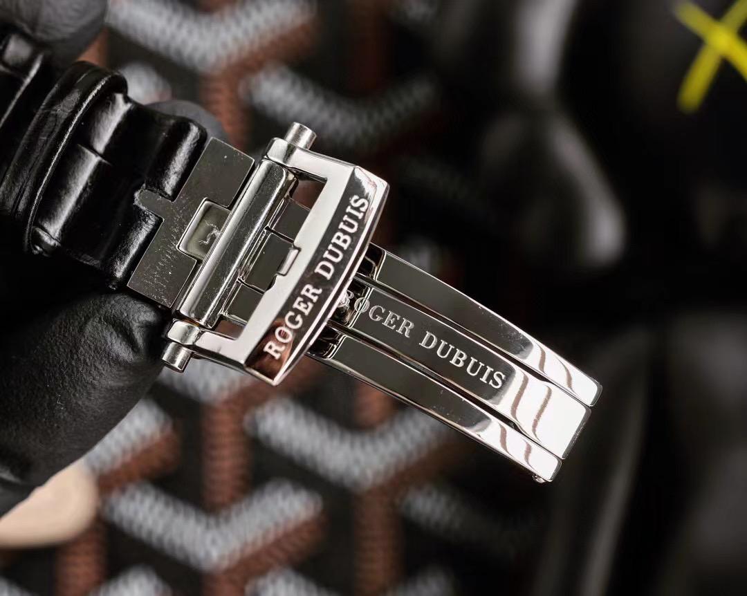 Replica Roger Dubuis 904l Stainless Steel Automatic Machine Watch 46MM
