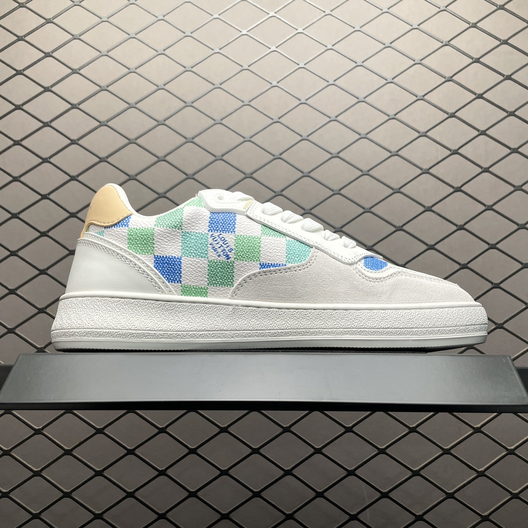 Replica Louis Vuitton Shoe Louis Vuitton Stadium Size 35-45  45OHUI523
