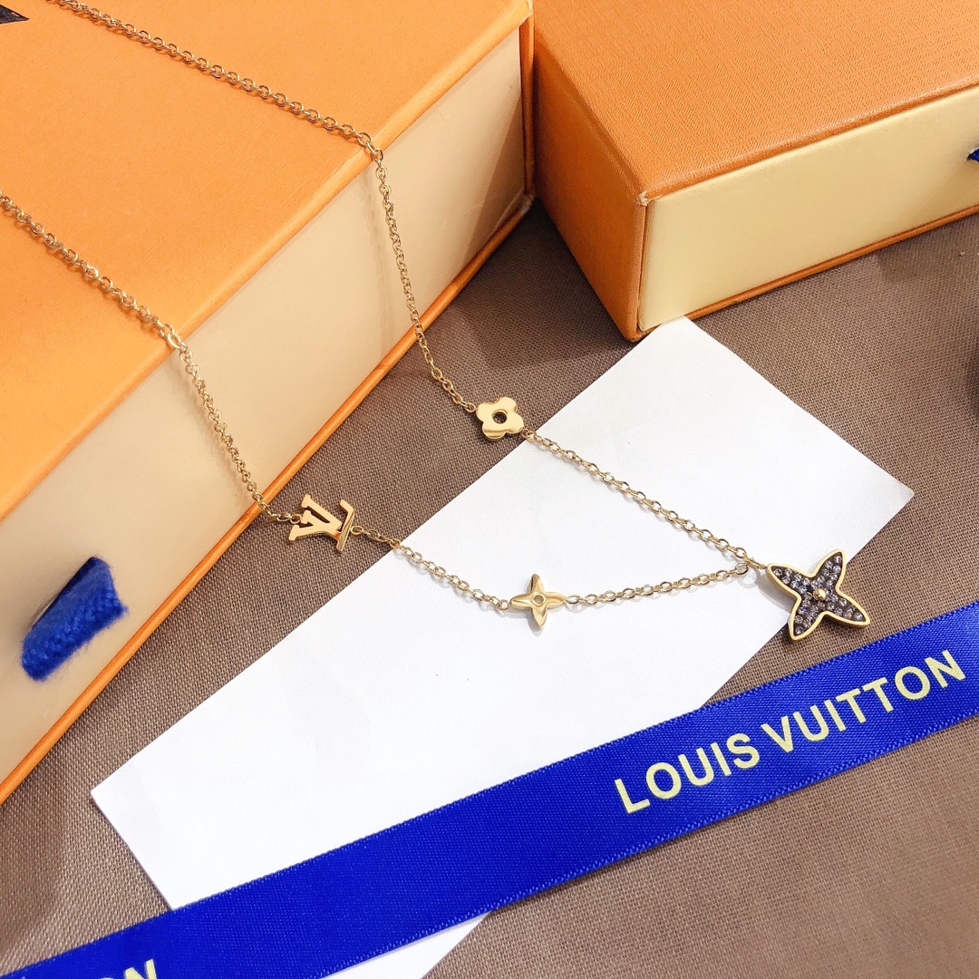 Replica LOUIS VUITTON Necklace