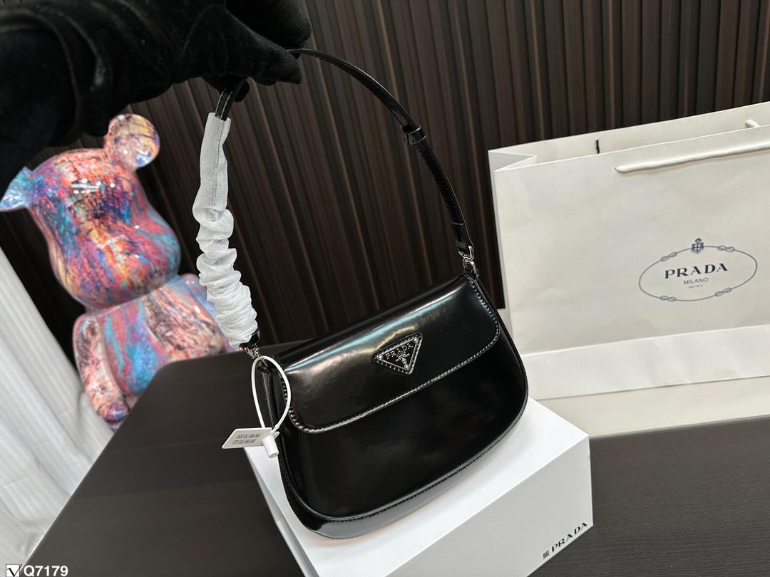 Replica Prada Bag 23*17CM