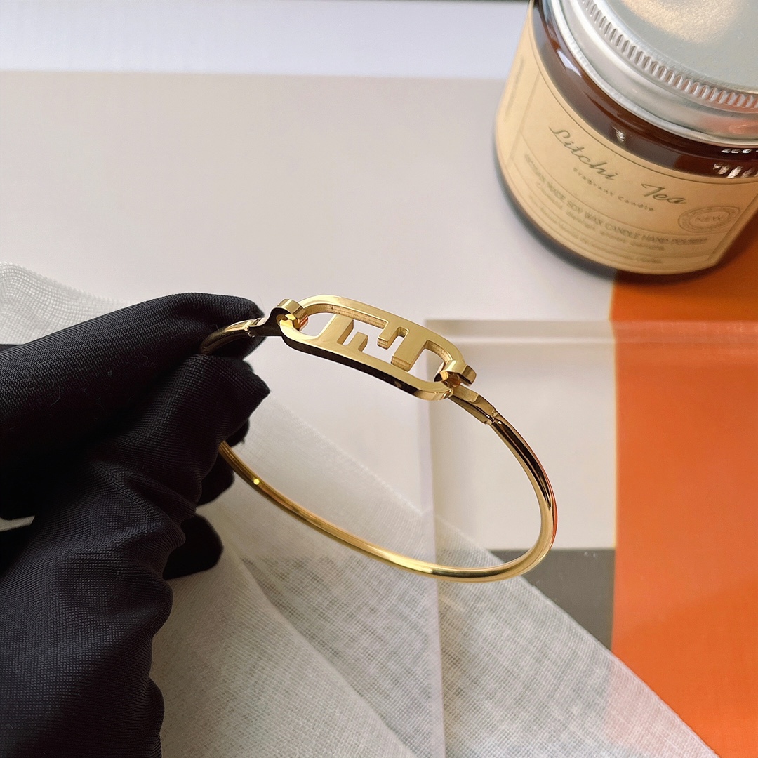 Replica FENDI Bangle