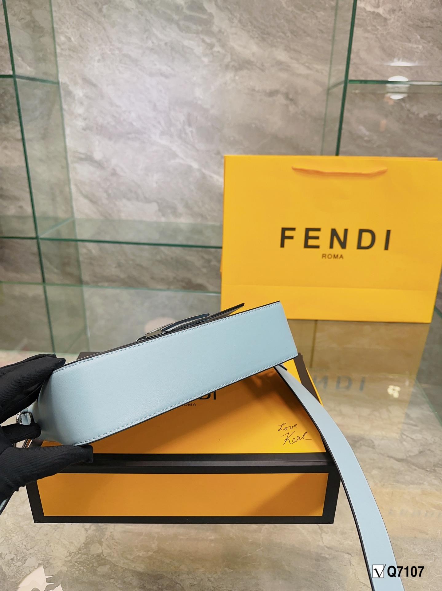 Replica Fendi Bag 26*15CM