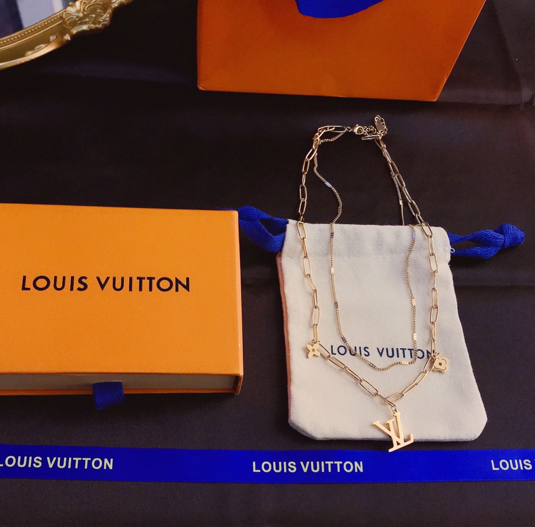 Replica LOUIS VUITTON Necklace