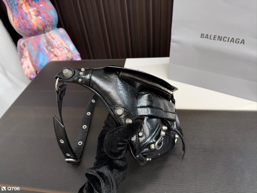 Replica Balenciaga Bag  26*17*19CM