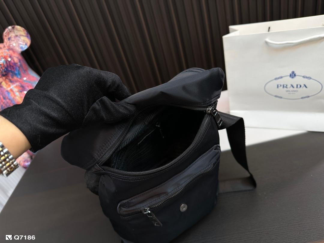 Replica Prada Bag 27*27CM/24*26CM