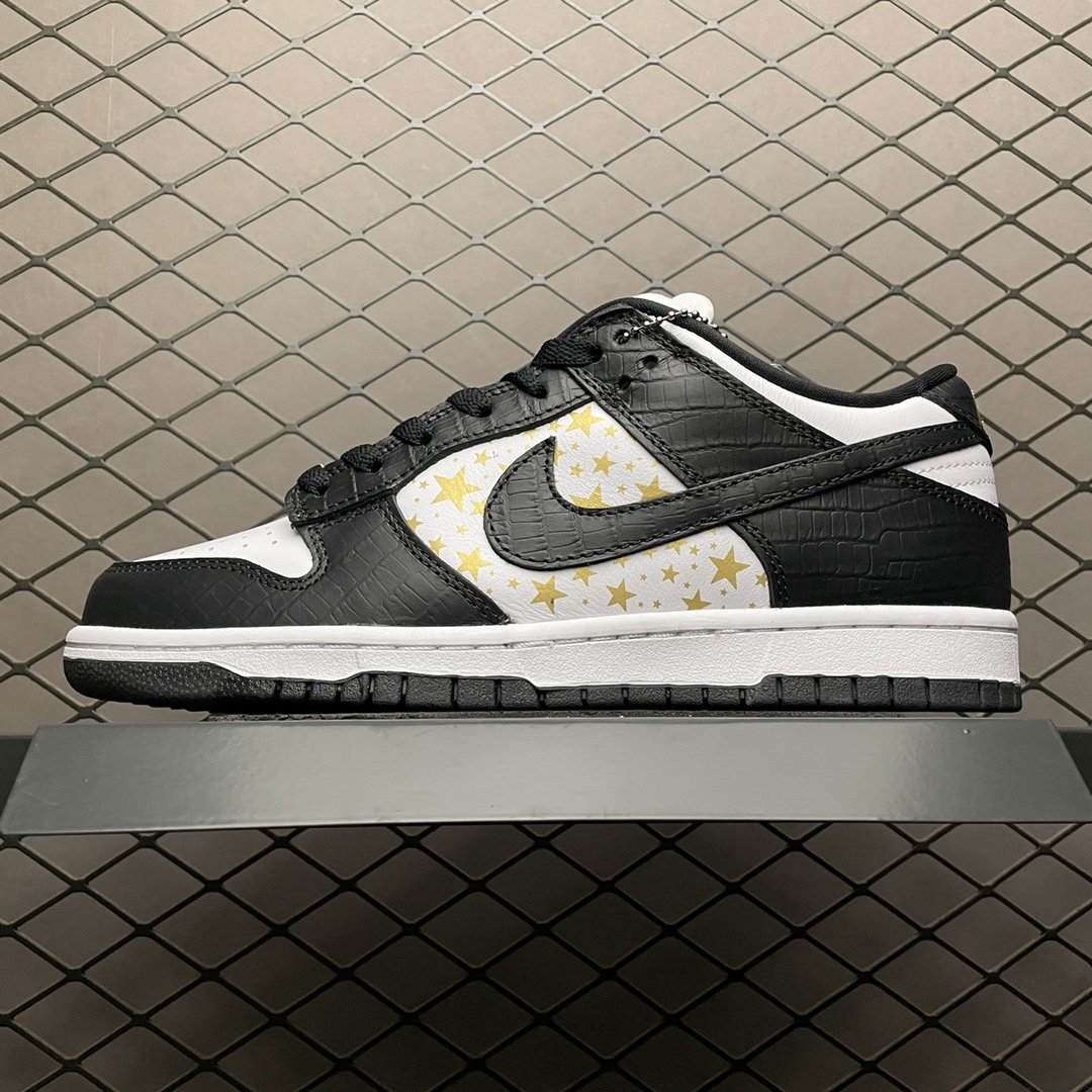 Replica Nike Dunk SB Shoe Supreme x Nike SB Dunk Low Black Stars DH3228-102 36-47