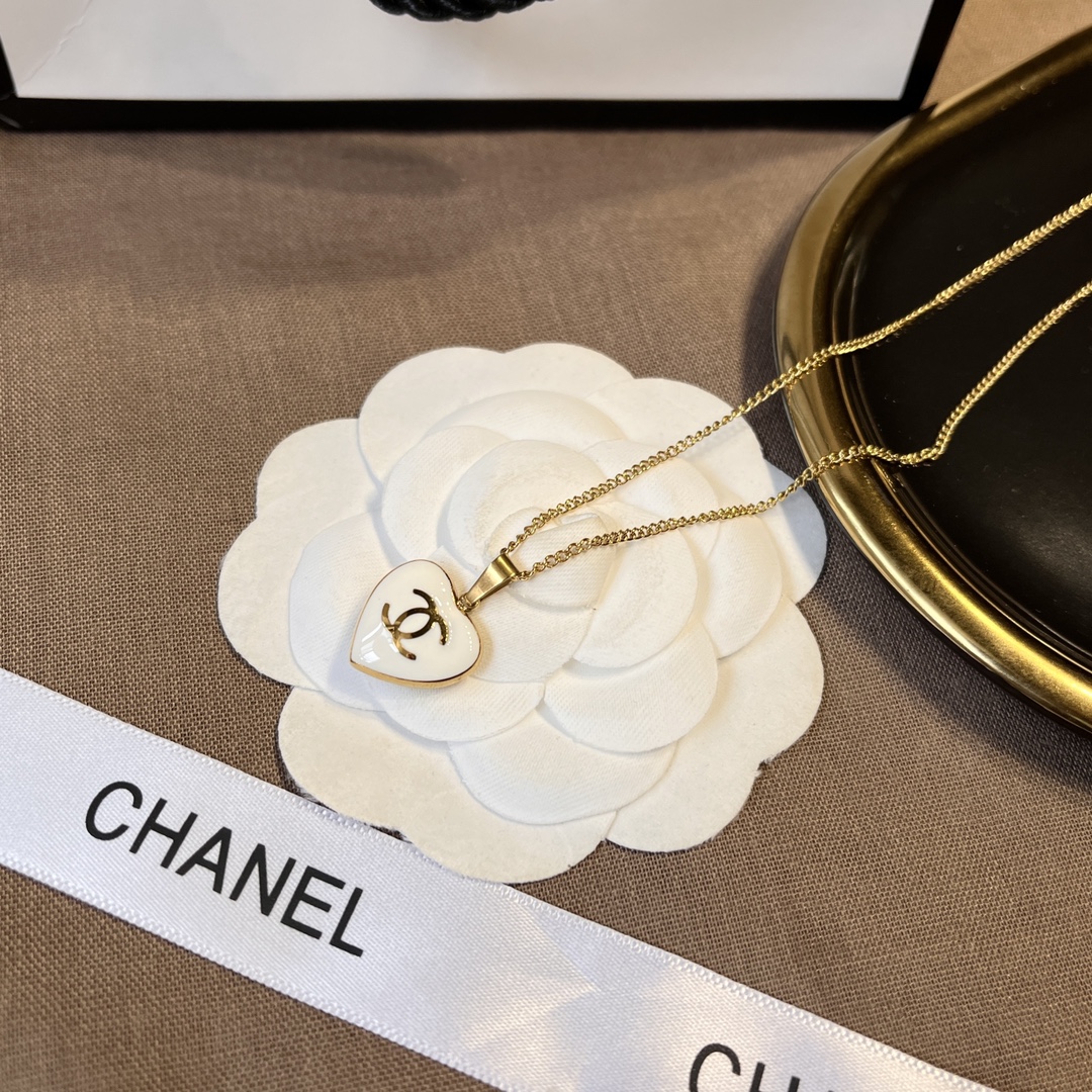 Replica CHANEL Necklace