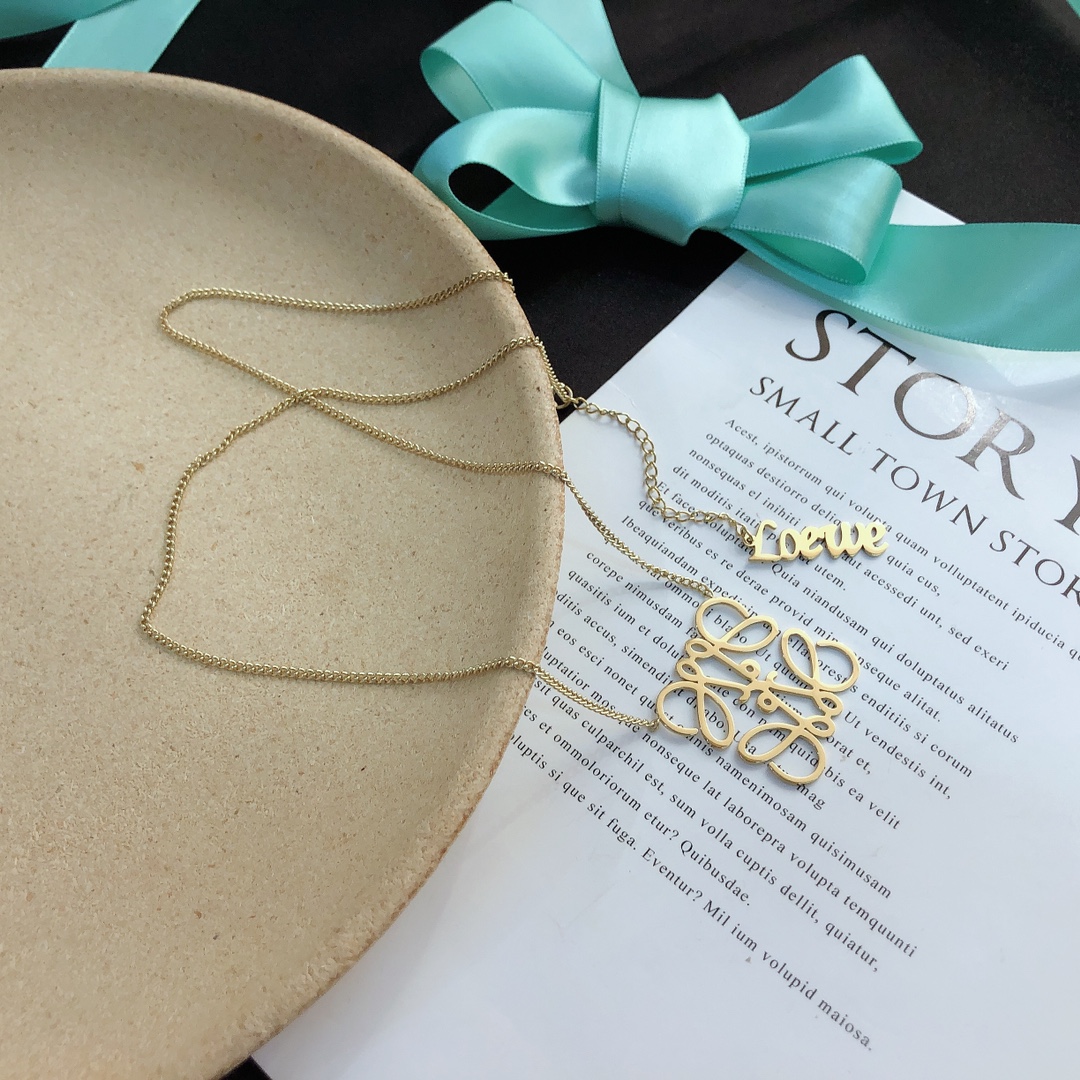 Replica LOEWE Necklace