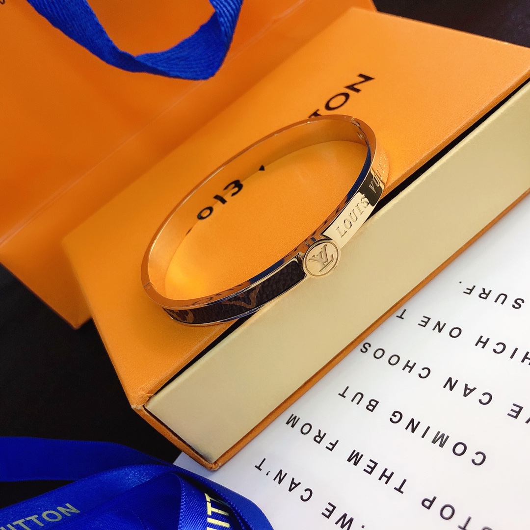 Replica LOUIS VUITTON Bangle
