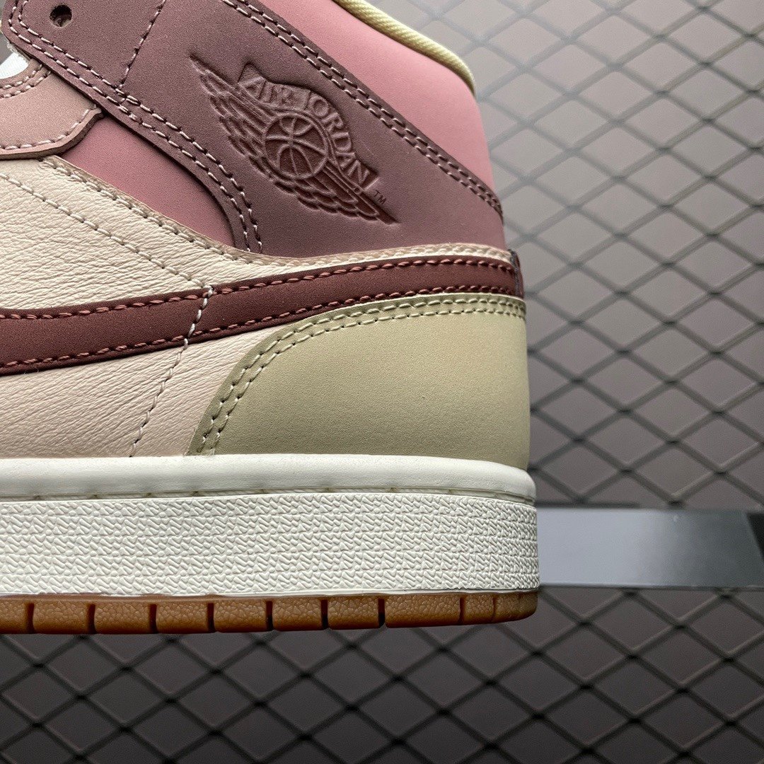 Replica Air Jordan Shoe Air Jordan 1 Mid AJ1 DO7440-821