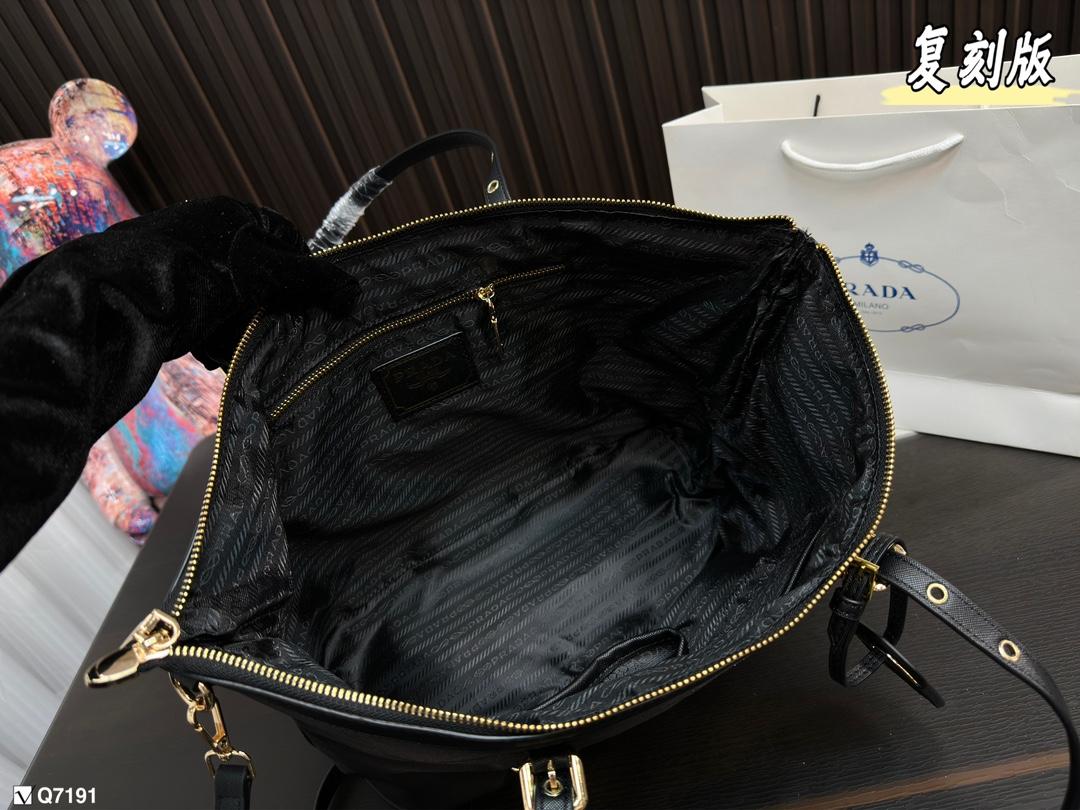 Replica Prada Bag 28*35CM