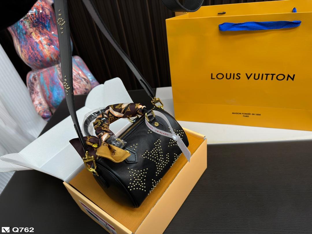 Replica Louis Vuitton Bag 10*16CM