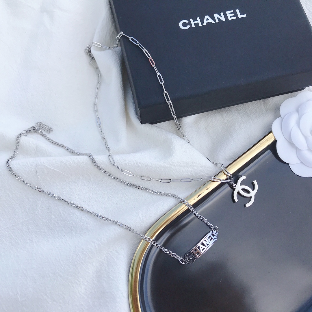 Replica CHANEL Necklace