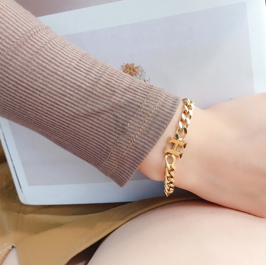 Replica HERMES Bracelet
