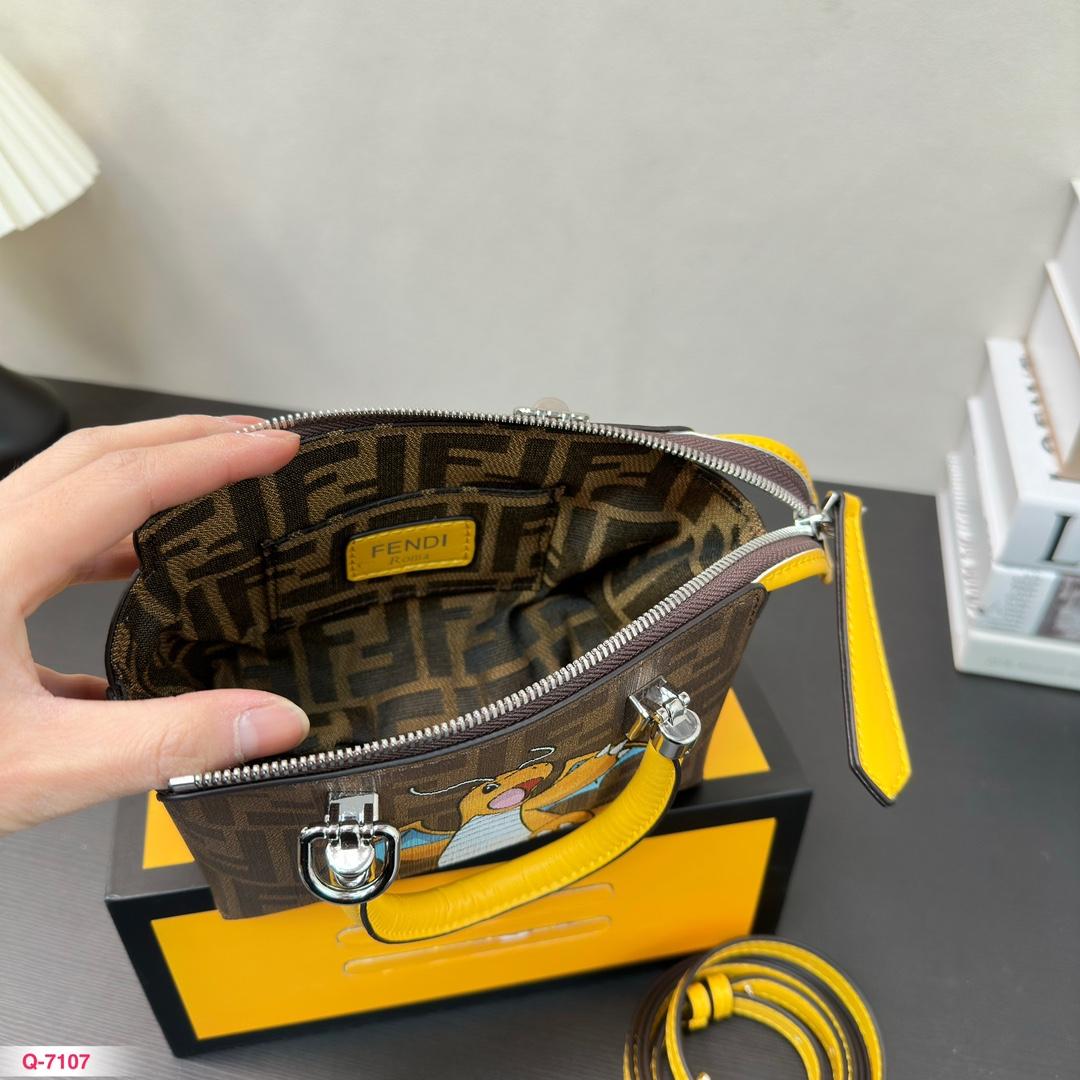 Replica Louis Vuitton Bag 17*12CM