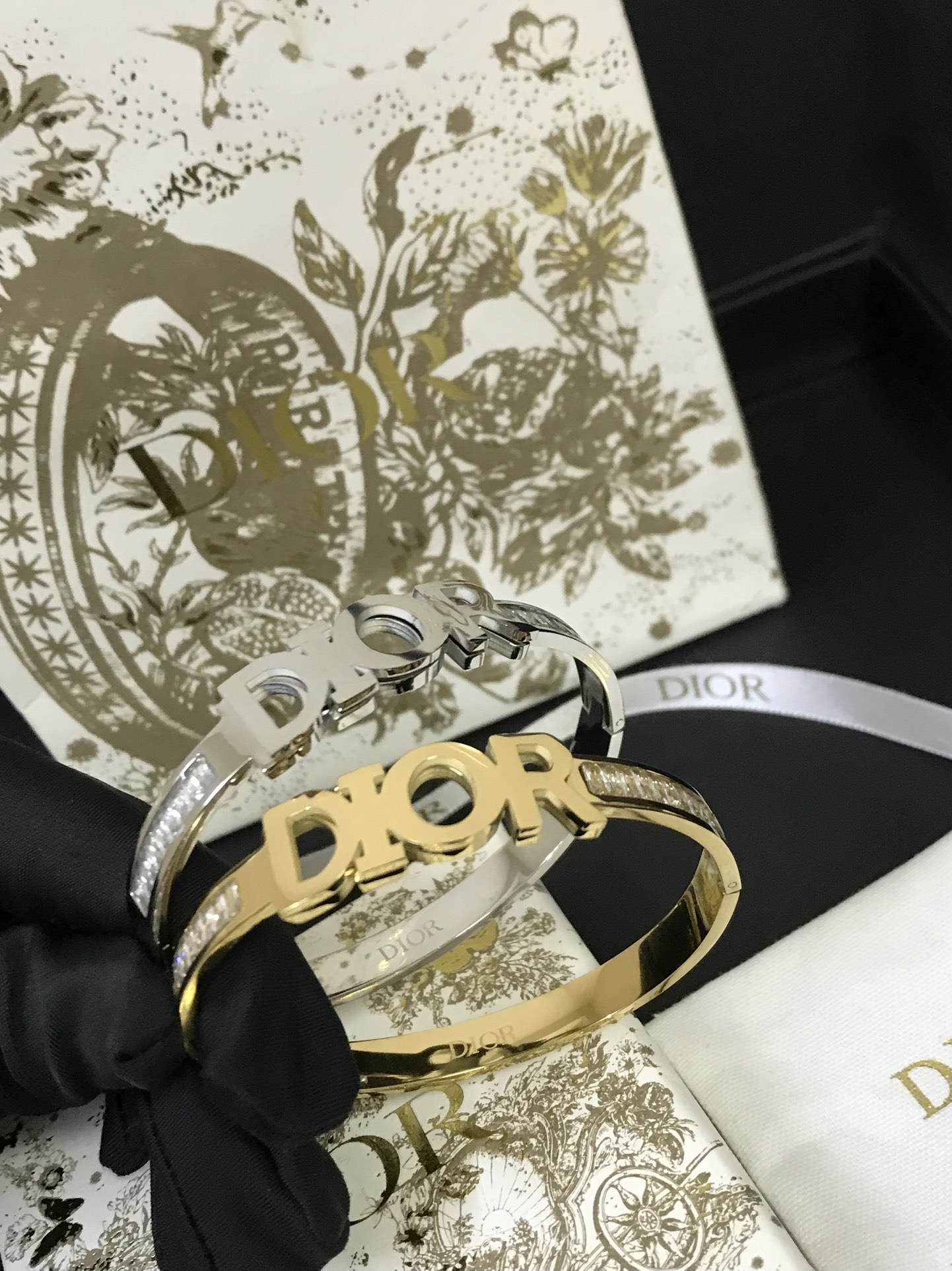 Replica DIOR Bangle