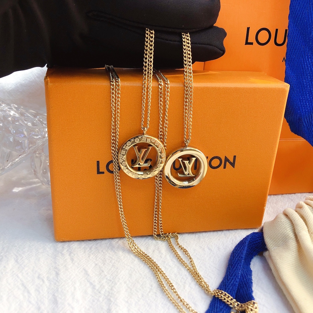 Replica LOUIS VUITTON Necklace