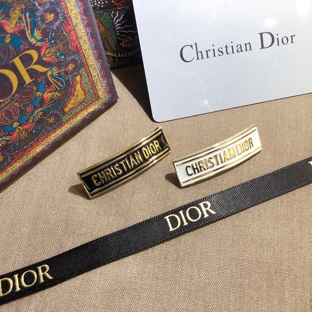 Replica DIOR Brooch