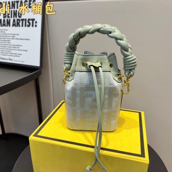 Replica Fendi Bag