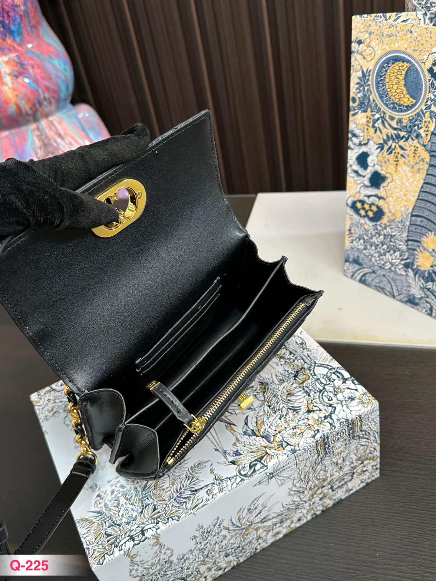 Replica Dior Bag 18*12CM