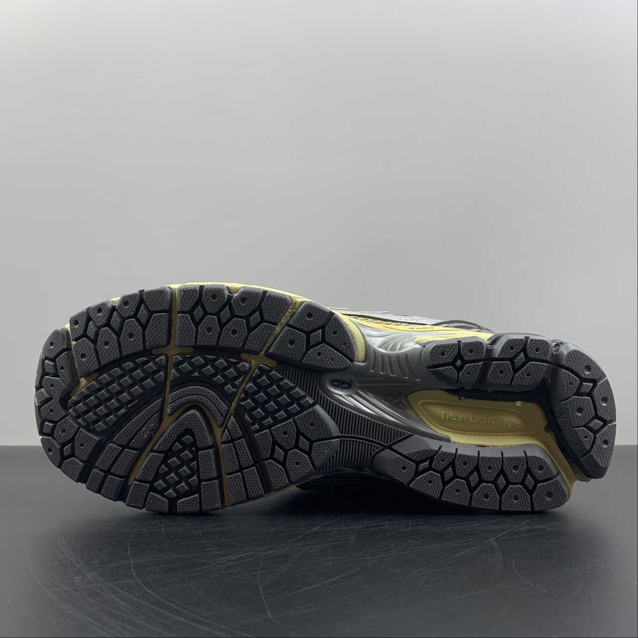 Replica New Balance Shoe Running Shoes New Balance NB1906 M1906RTI  36-45