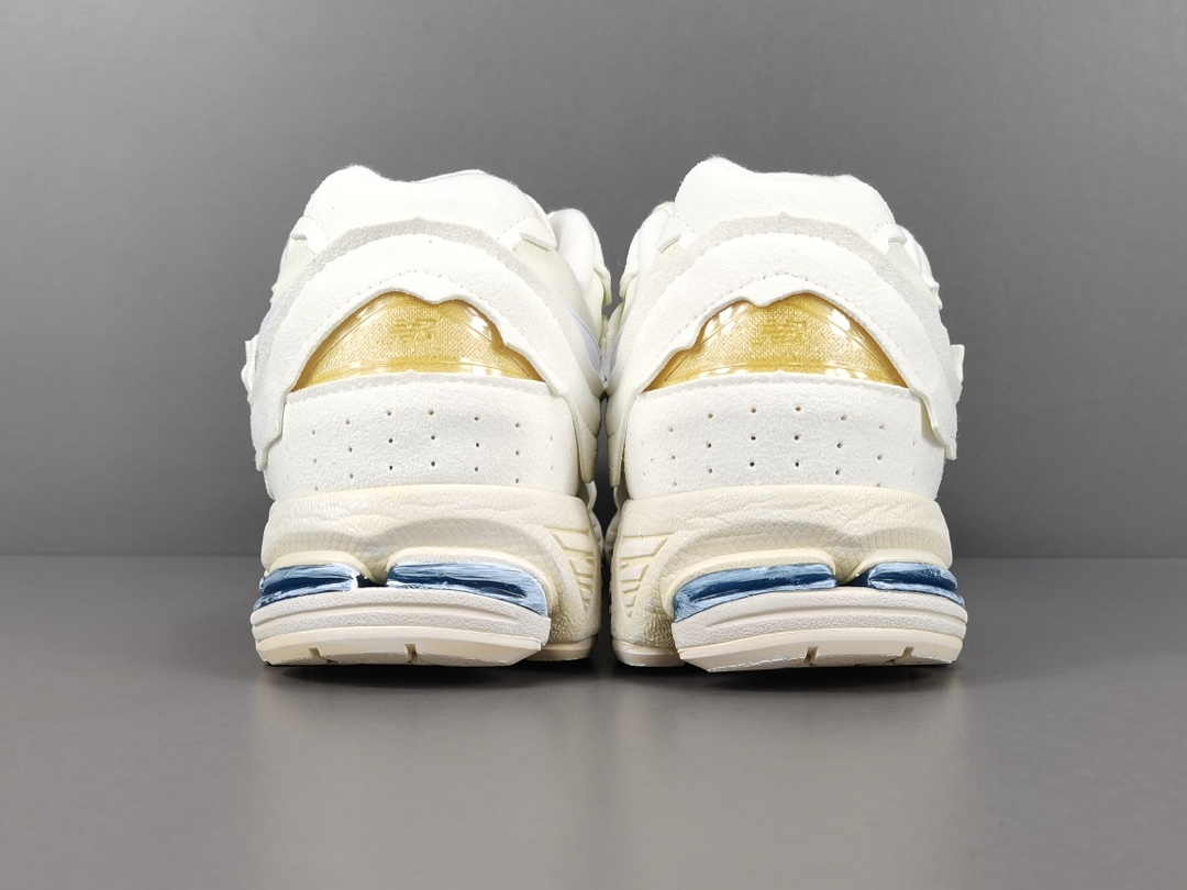 Replica New Balance Shoe New Balance 2002R Reflned FutureML2002RDC