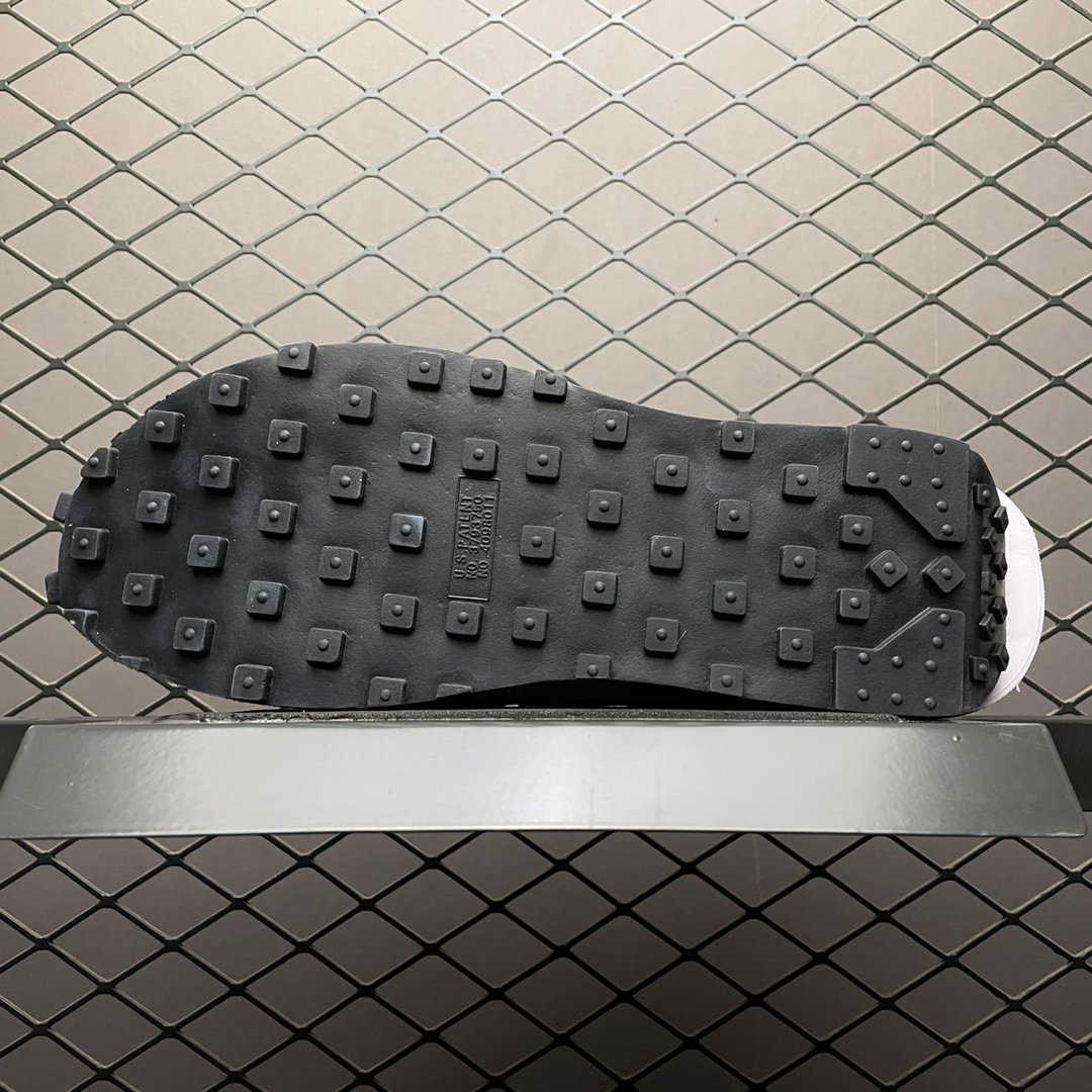 Replica Nike Shoe Fragment design x Sacai x Nike LDV Waffle Daybreak DH2684-001 36-4