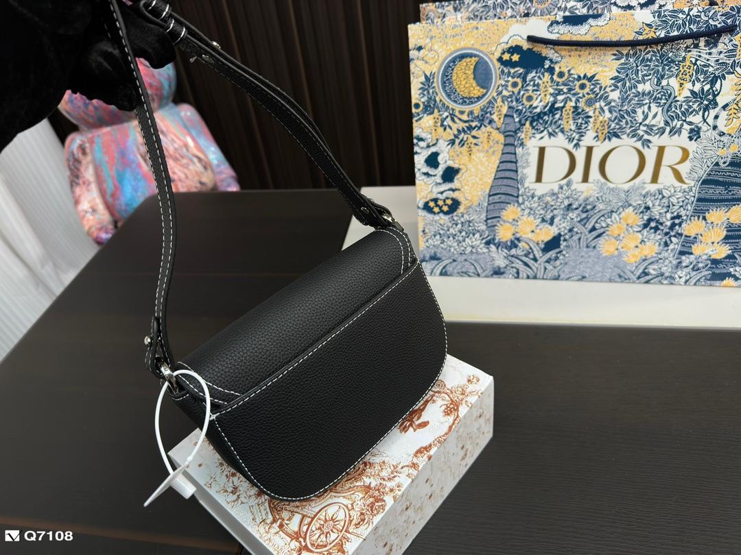 Replica Dior Bag 13*19CM