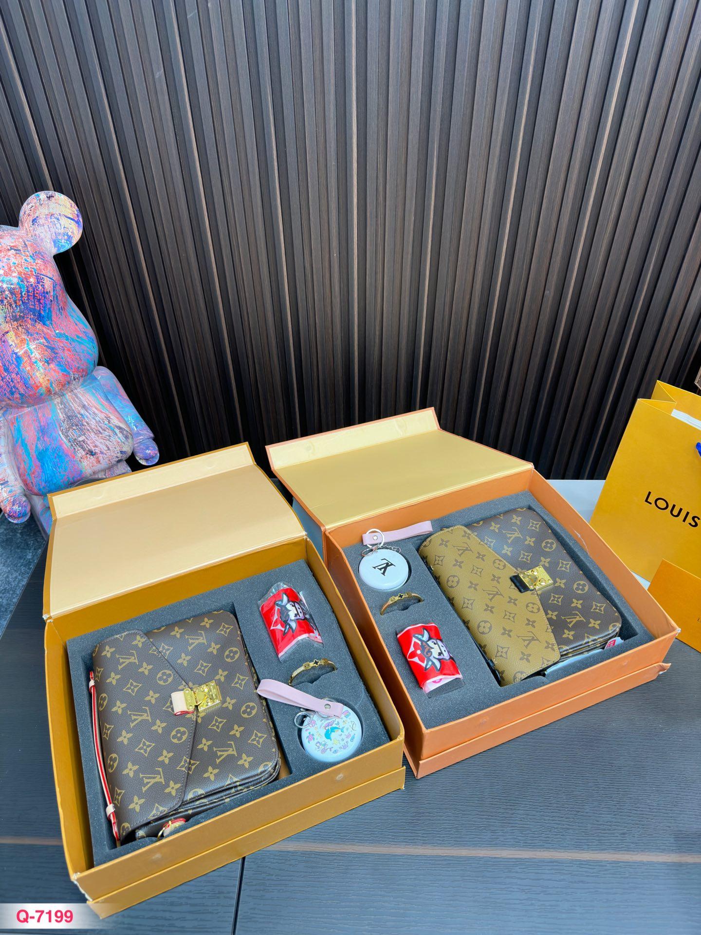 Replica Louis Vuitton Bag set 24*18CM