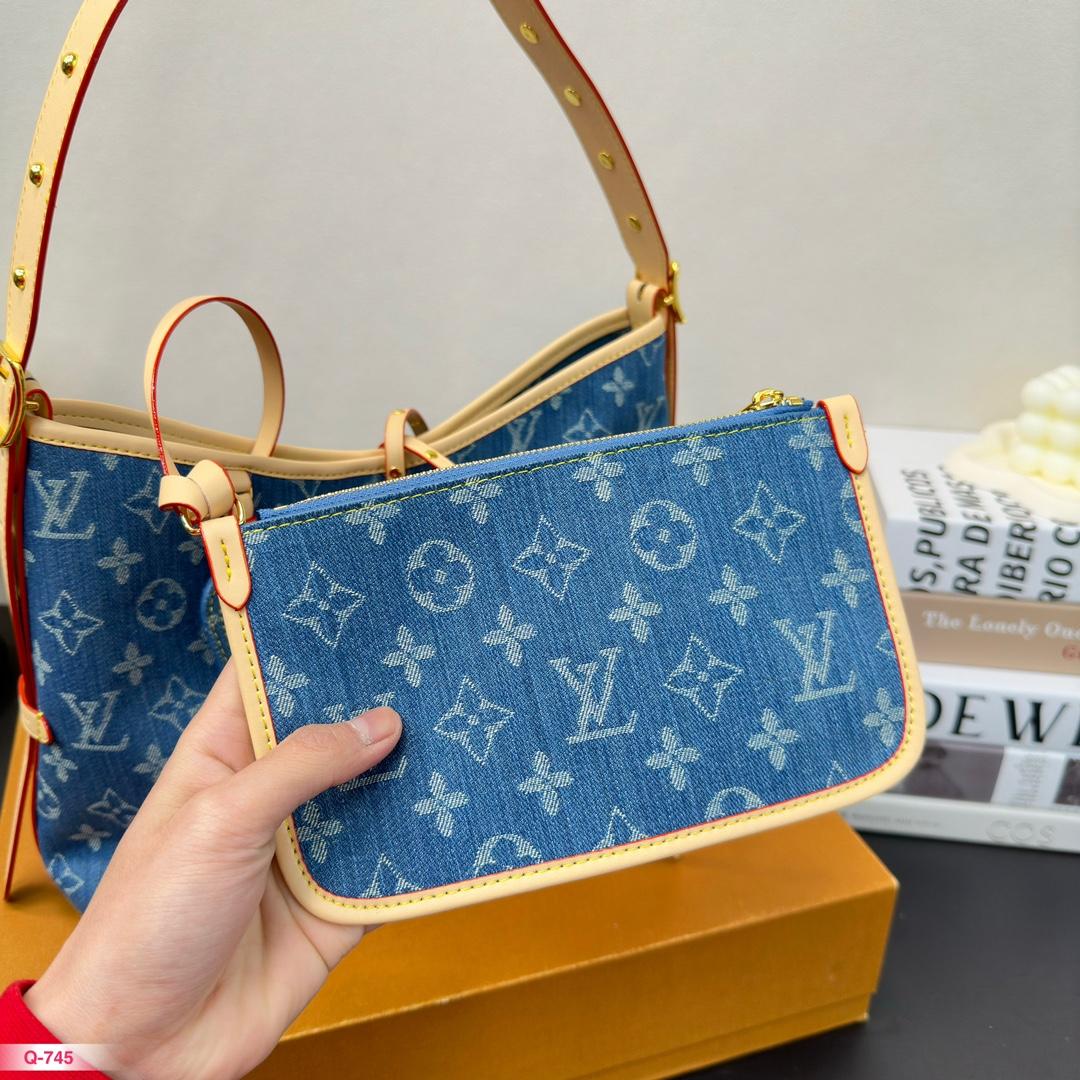 Replica Louis Vuitton Bag 30*21CM