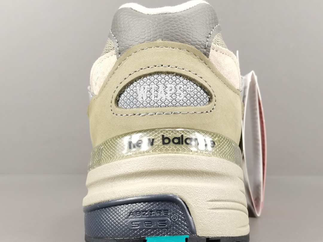 Replica New Balance Shoe WTAPS x  New Balance 992 Olive Drab