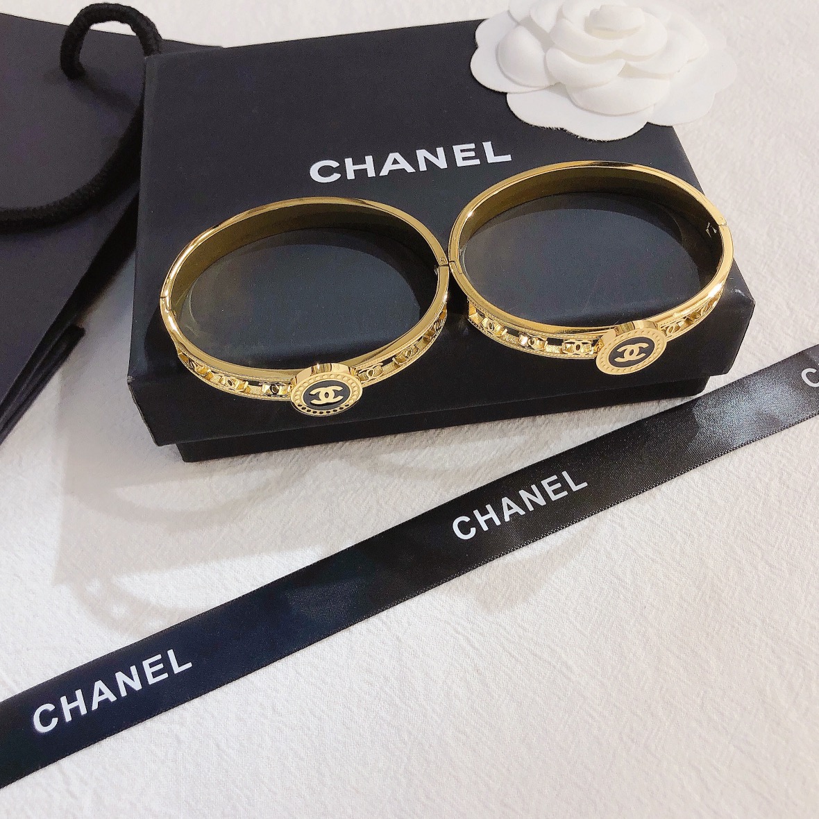 Replica CHANEL Bangle