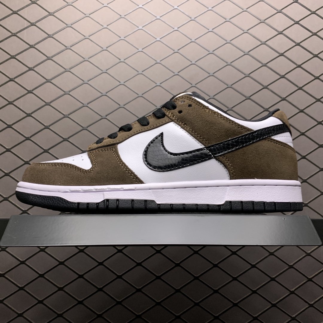 Replica Nike Dunk SB Shoe Nike Dunk SB Low 304292-10236-47.5