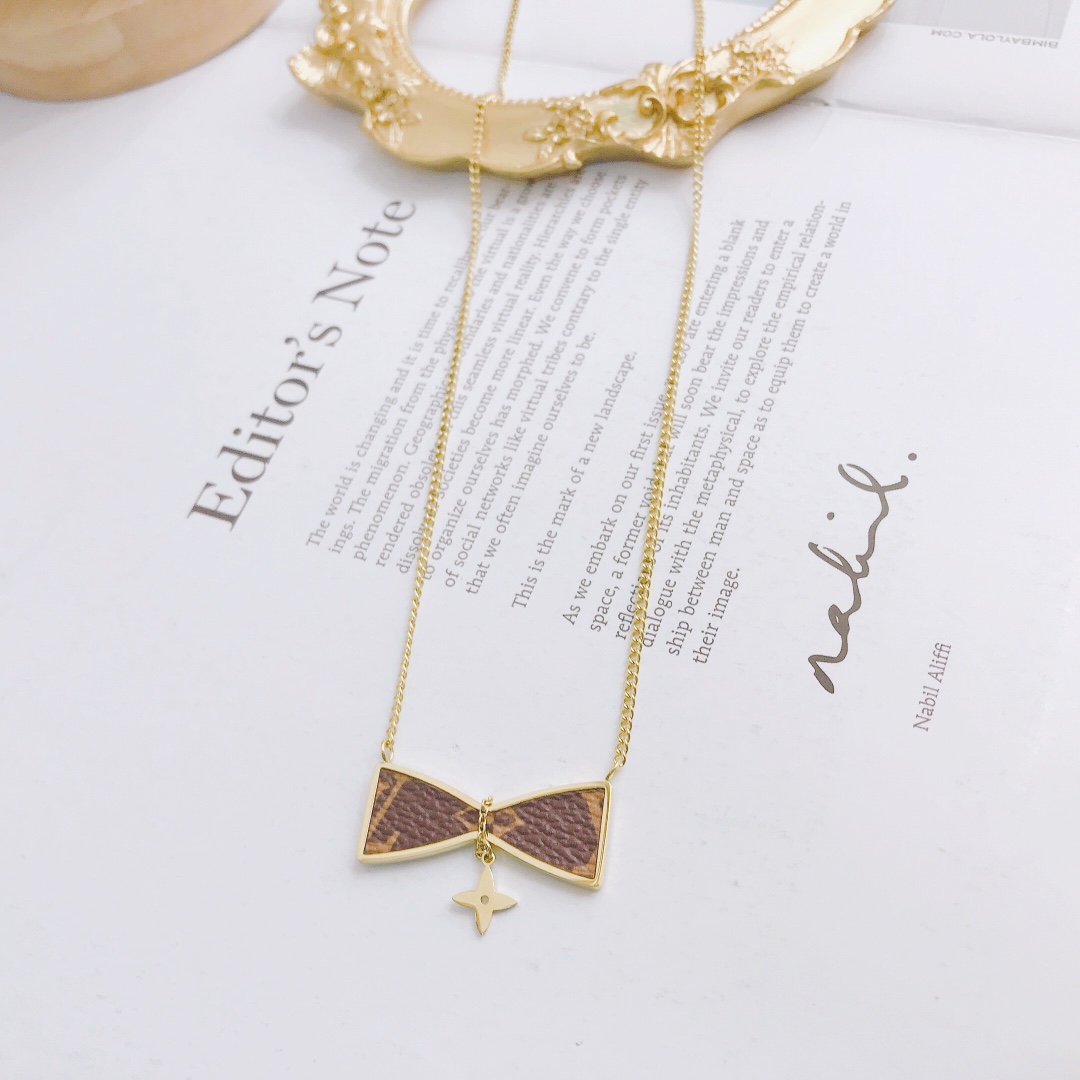 Replica LOUIS VUITTON Necklace