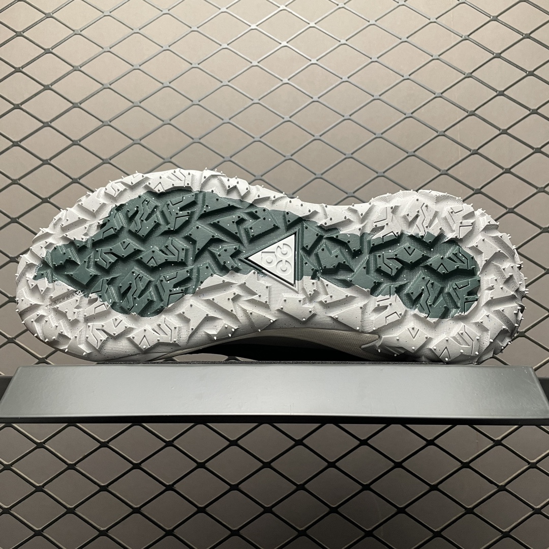 Replica Nike Shoe Nike ACG Mountain Fly 2 DV7903-300 Size 40-46