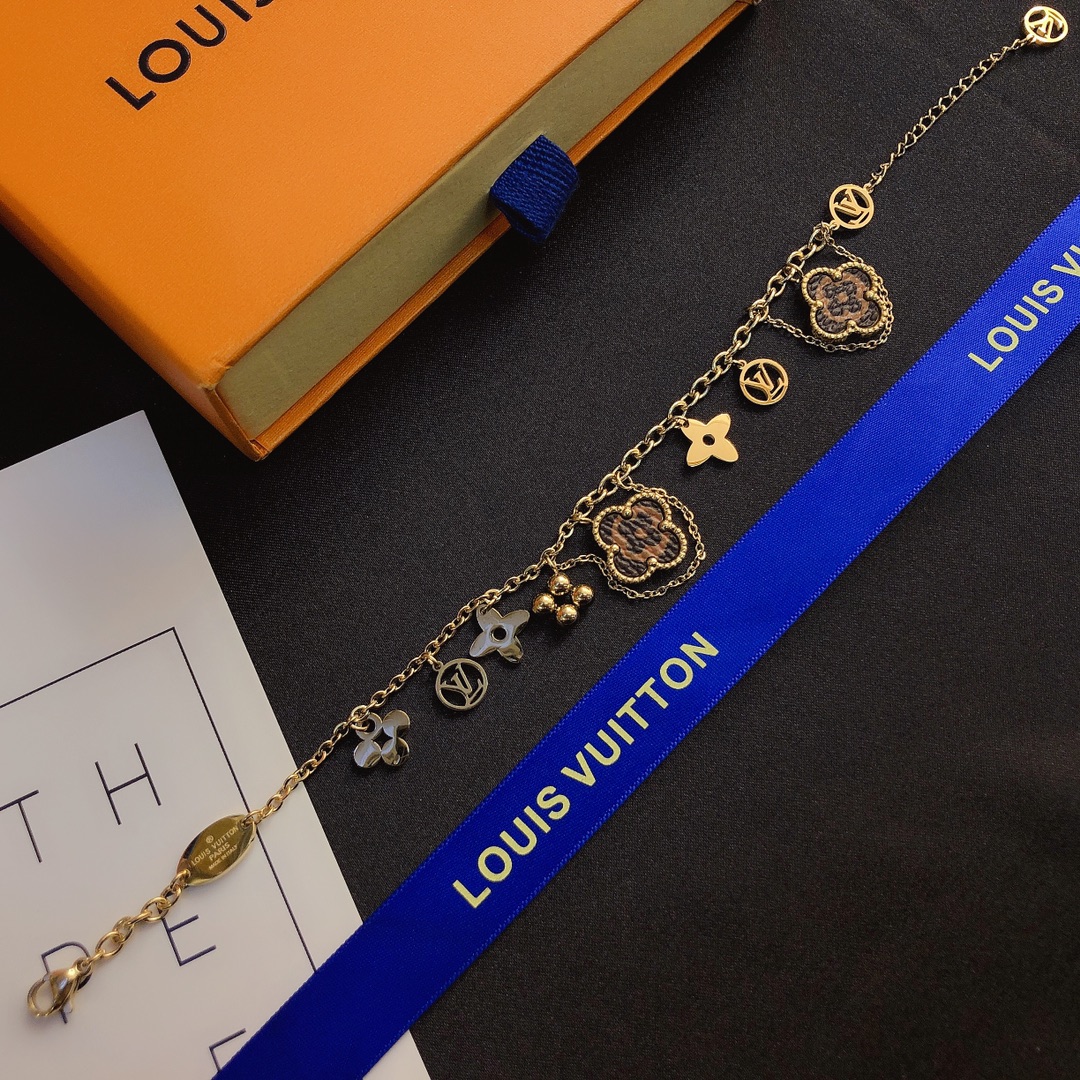 Replica LOUIS VUITTON Bracelet