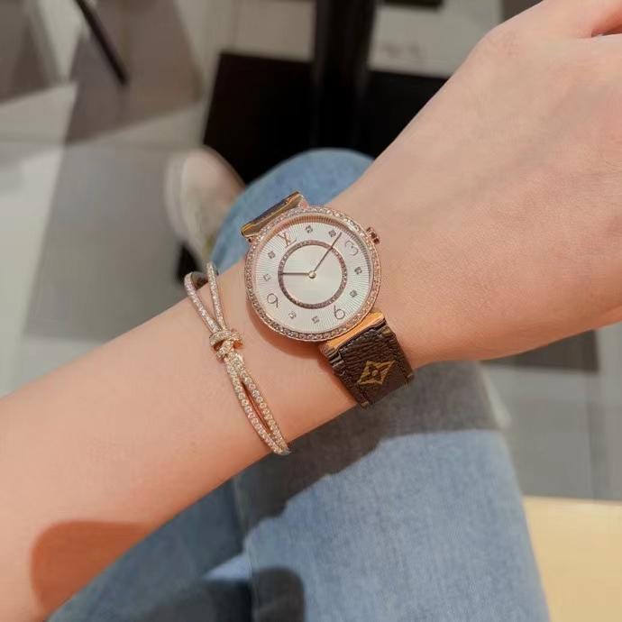 Replica LOUIS VUITTON LV 904l Stainless Steel Quartz Watch 33MM