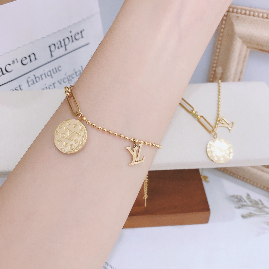Replica LOUIS VUITTON Bracelet